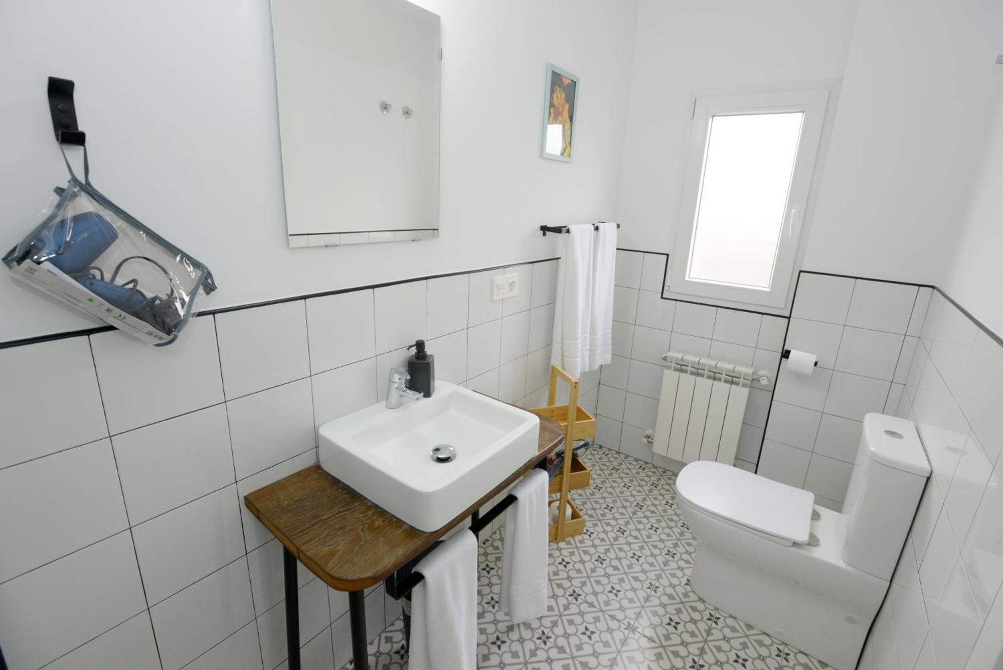 Hostel El Campano Villafranca Del Bierzo Luaran gambar