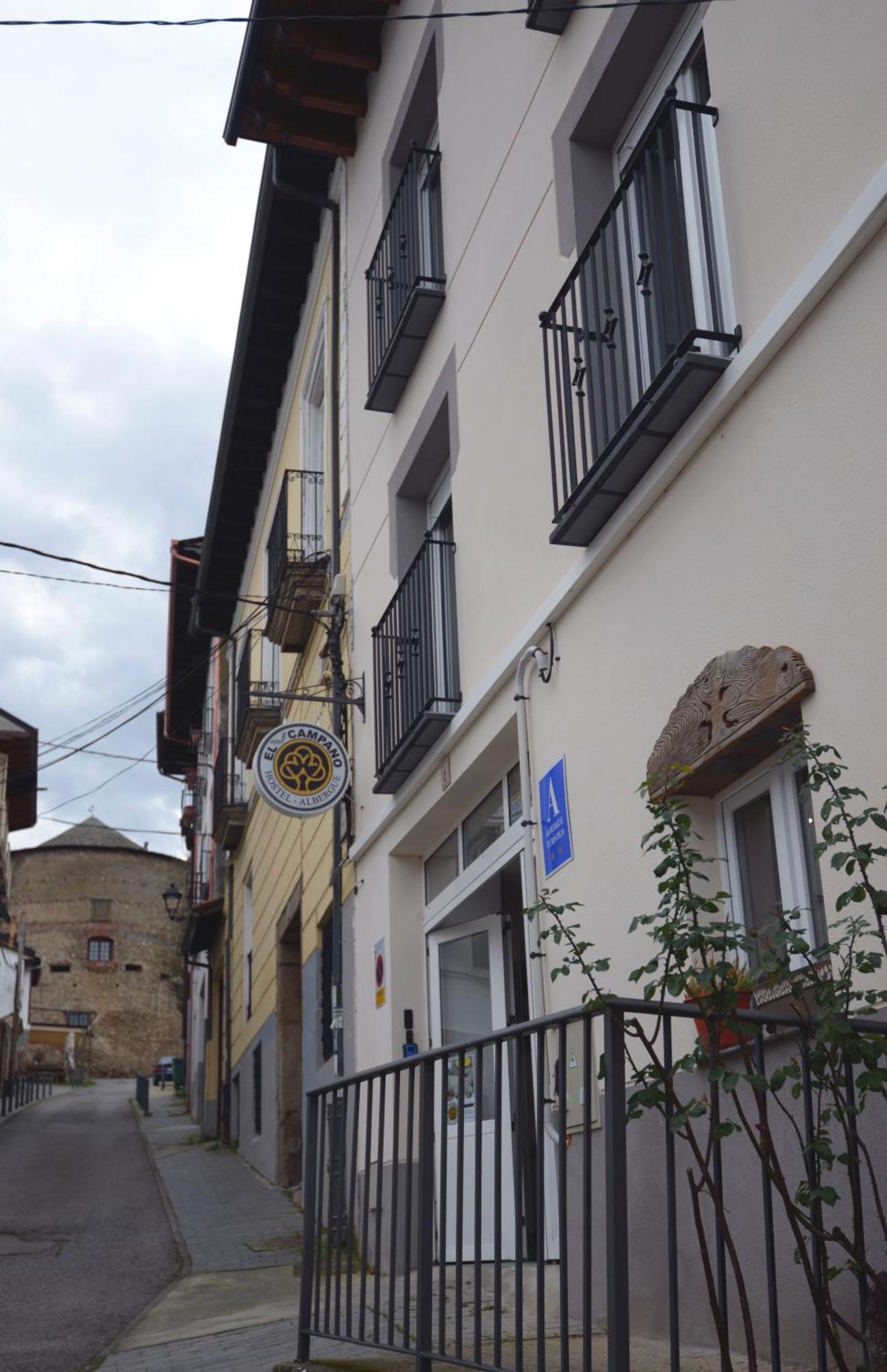 Hostel El Campano Villafranca Del Bierzo Luaran gambar