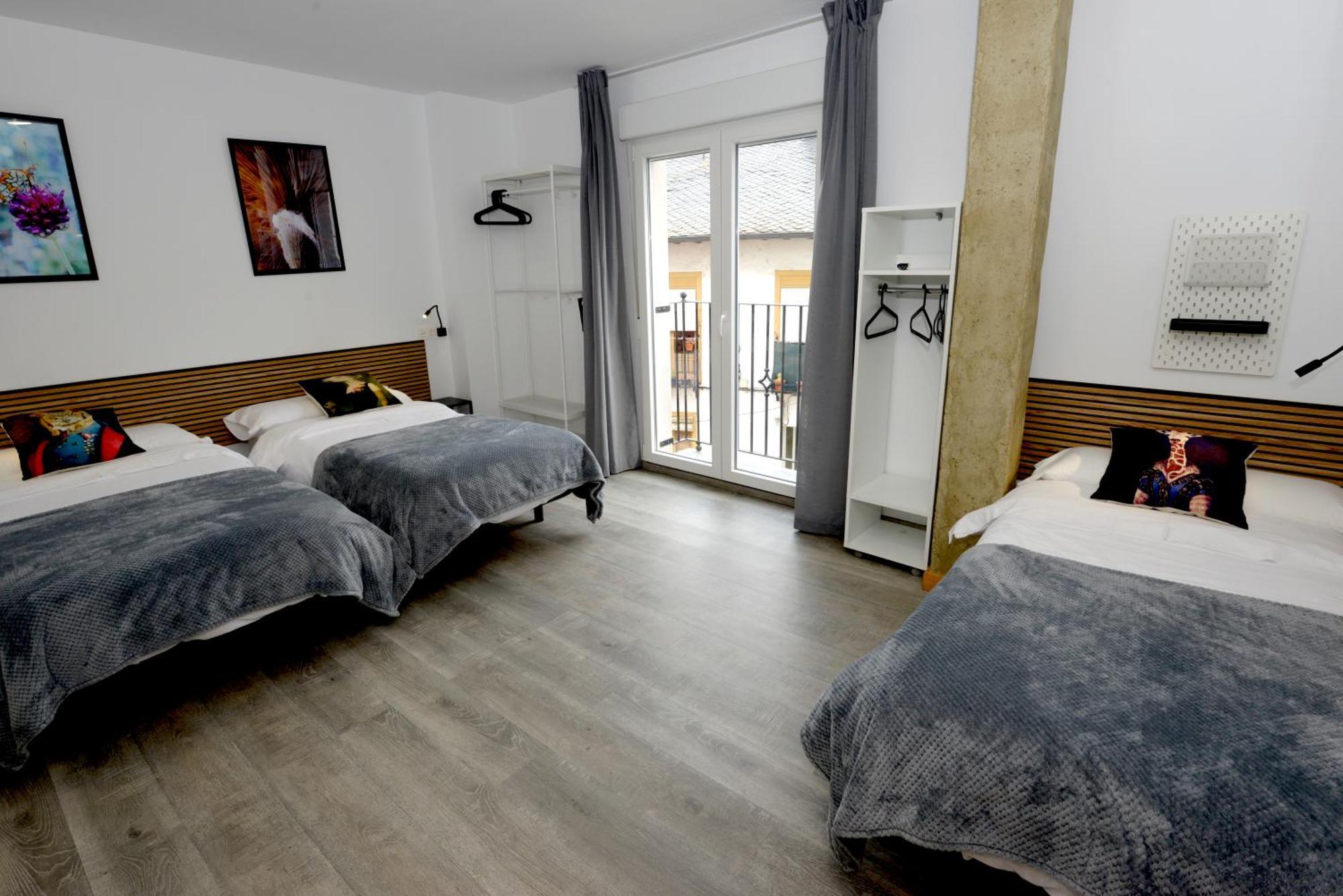 Hostel El Campano Villafranca Del Bierzo Luaran gambar