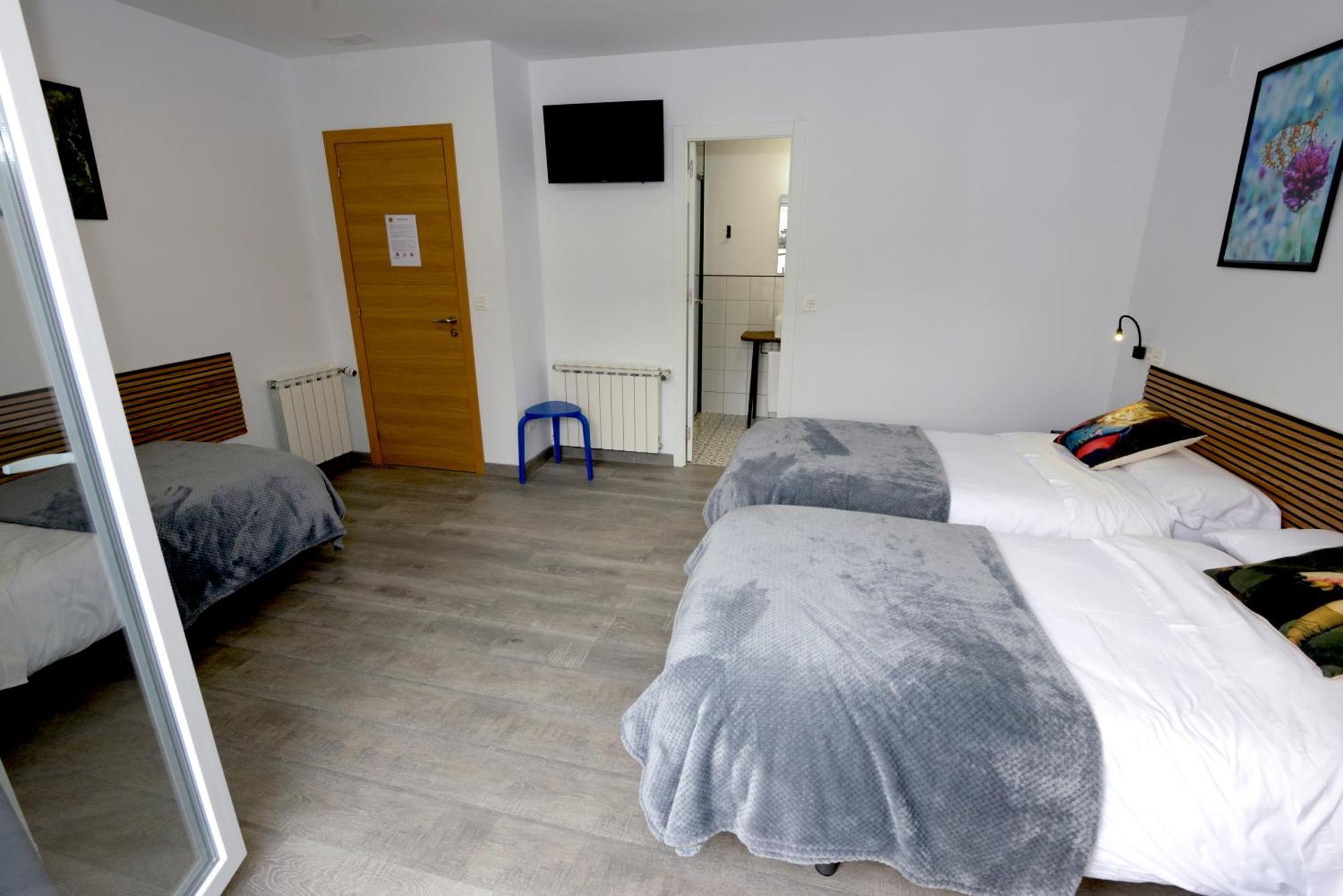 Hostel El Campano Villafranca Del Bierzo Luaran gambar