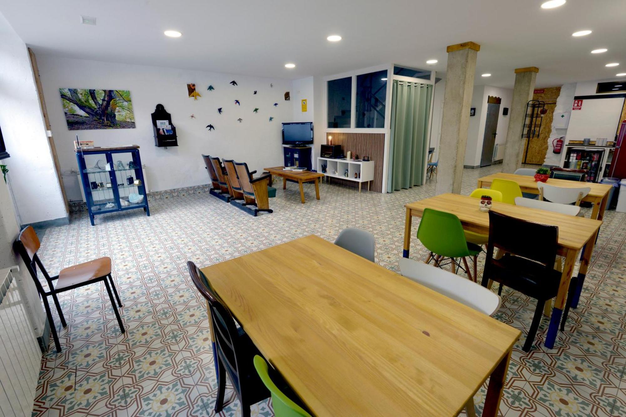 Hostel El Campano Villafranca Del Bierzo Luaran gambar